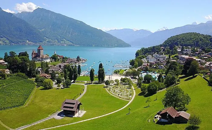Berg & Berg Apartments - Spiez Self-Check-In